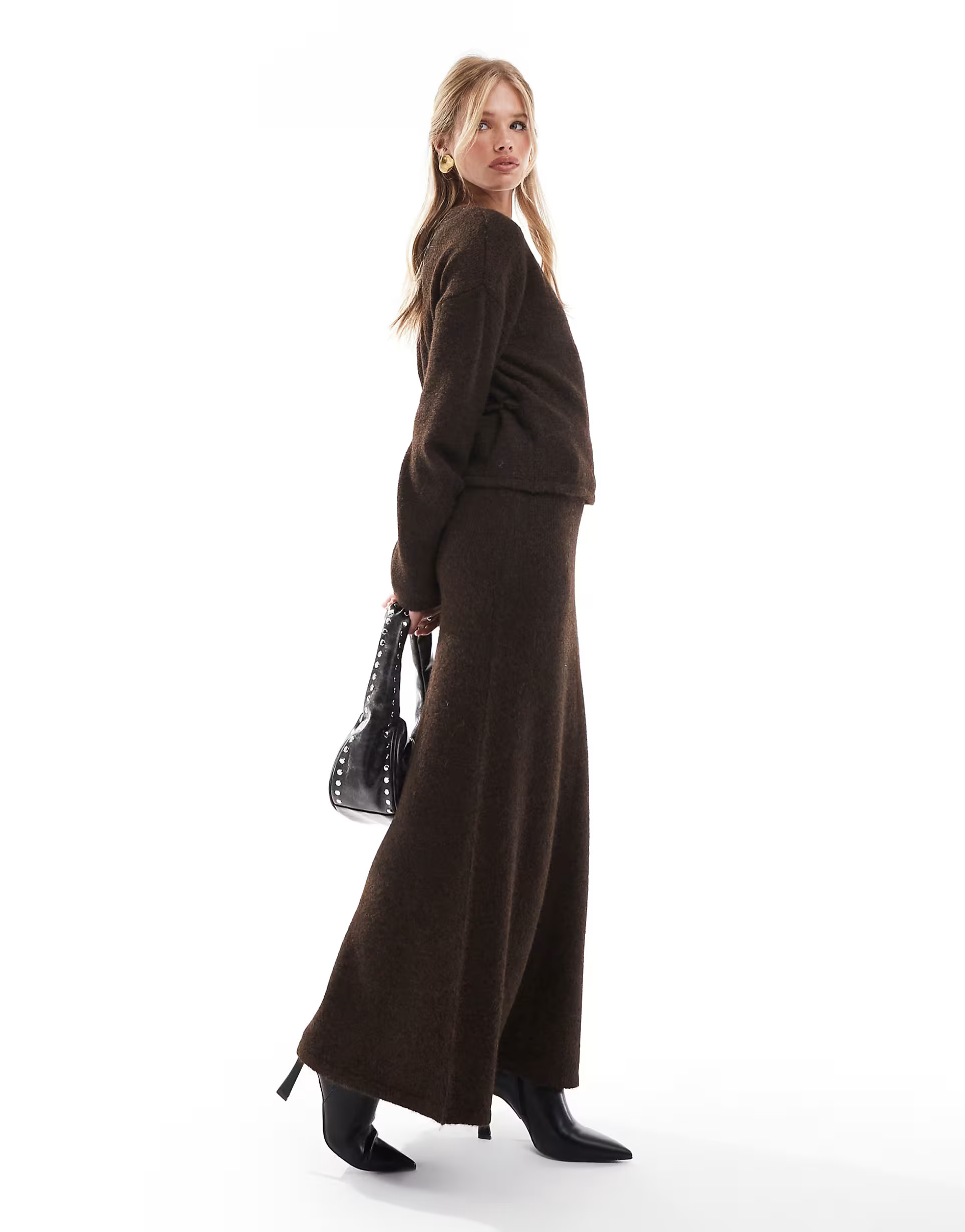 4th & Reckless wool mix fluffy knit maxi skirt co-ord in chocolate | ASOS (Global)