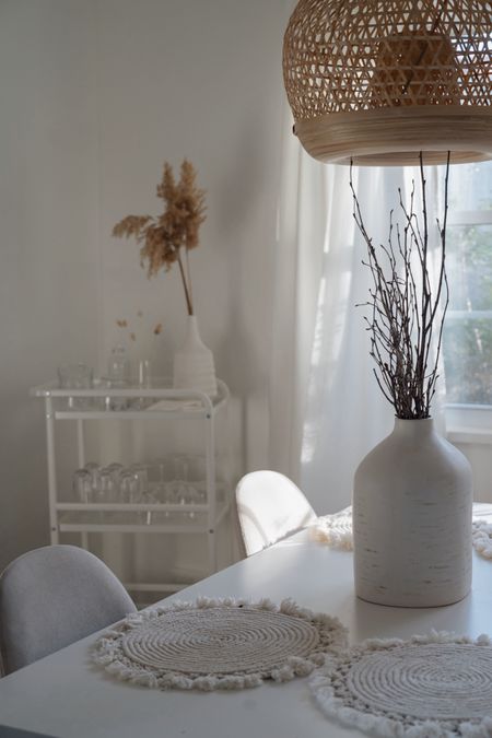 ☀️
Home decor, home styling, neutral home, beige home, dinning room decor, dinning room, dinning room style, minimal home, target finds, target home, target vase, vase styling, beige vase, flocked branch

#LTKhome