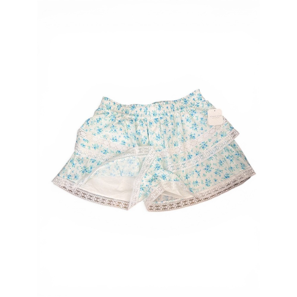 Altard State Willa Floral Lace Trim Tiered Smocked Shorts Ivory Blue XL New\u200e | Poshmark