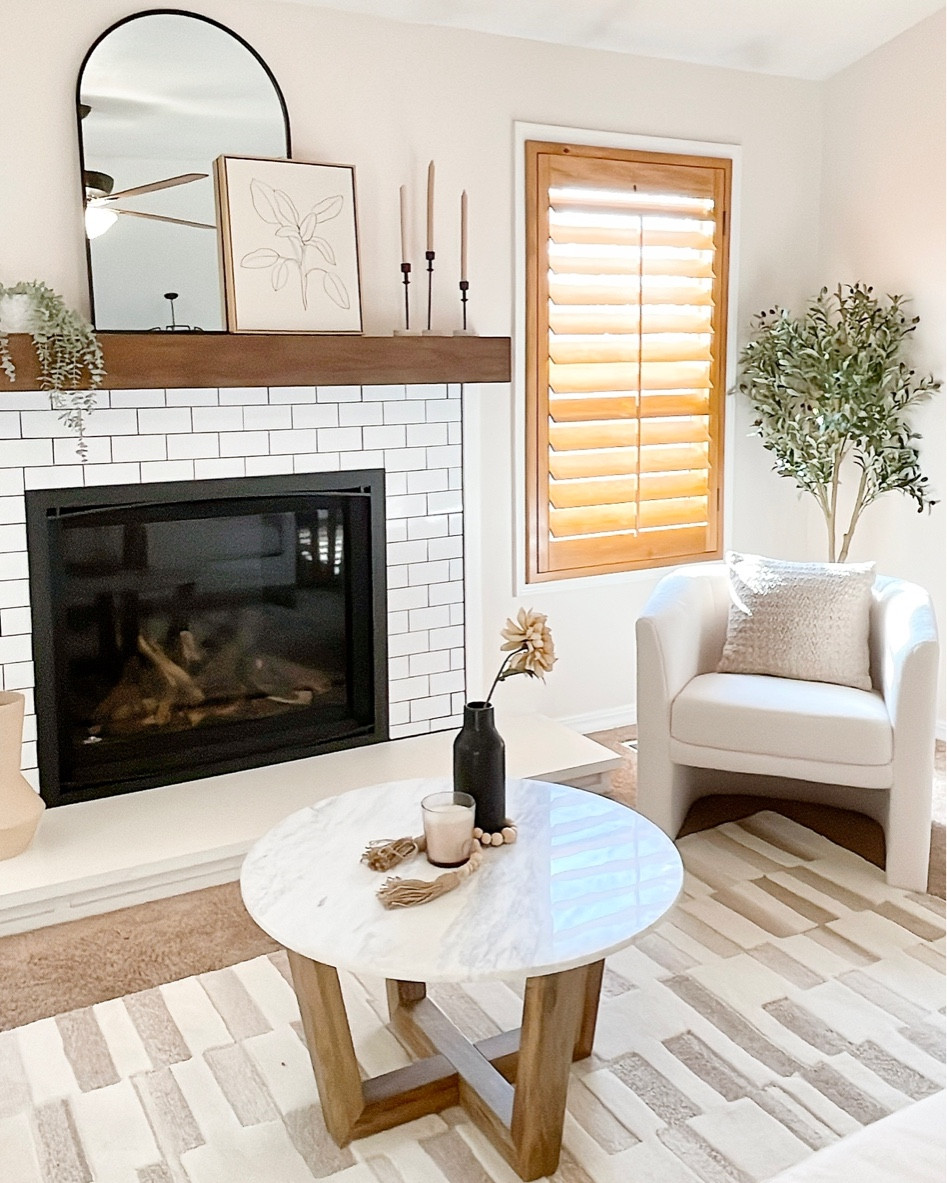 Living Room Styling and home decor 

#LTKhome