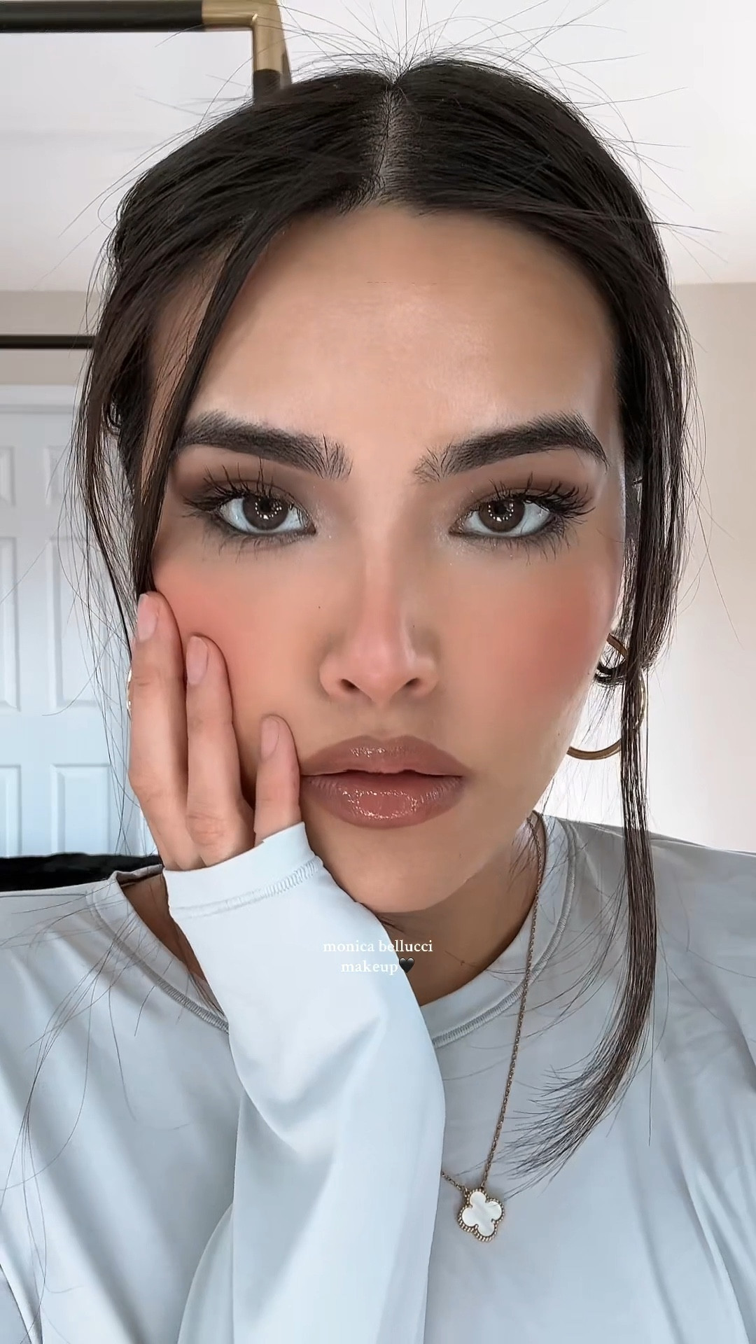 monica bellucci makeup🖤



#LTKStyleTip #LTKBeauty #LTKWatchNow