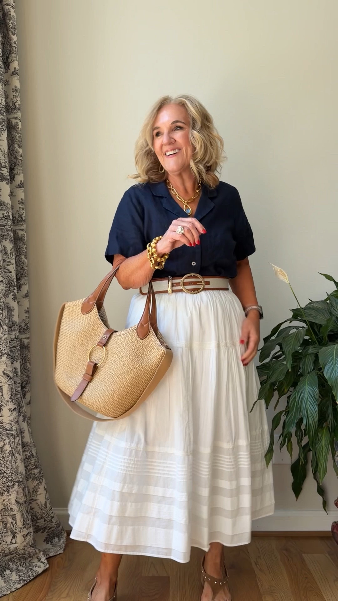 White skirt size medium short 
Navy linen top medium 
Belt med 
Bag 10% off with code NANETTE
Julie Vos sample sale necklace earrings and bracelets!

#LTKOver40 #LTKootd #LTKMidsize

#LTKPetite
