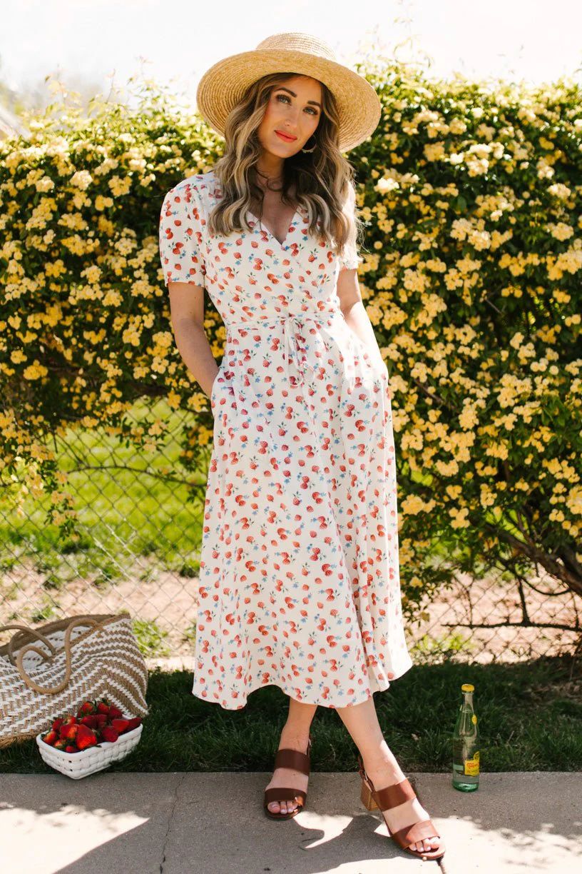 Lucy Dress in Strawberry Fields | Ivy City Co