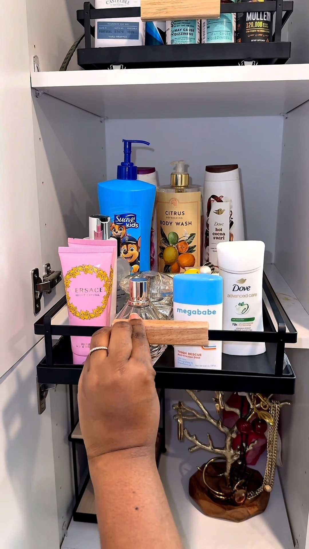  Bathroom Cabinet Reset

#LTKFindsUnder50 #LTKHome