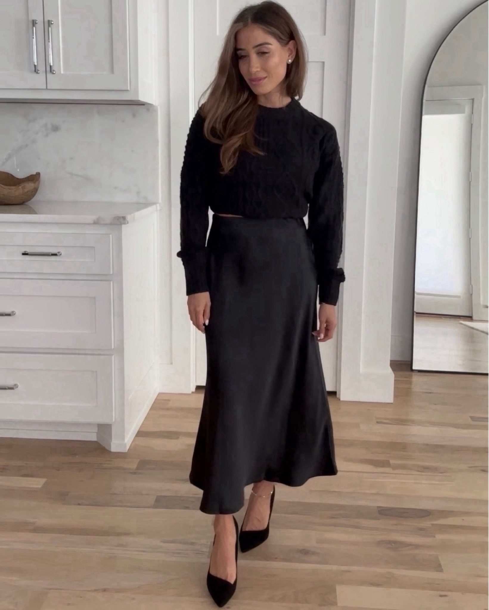 Holiday outfit for petites size xxsp holiday outfit NYE parties holiday parties 

#LTKfindsunder100 #LTKfindsunder50 #LTKsalealert