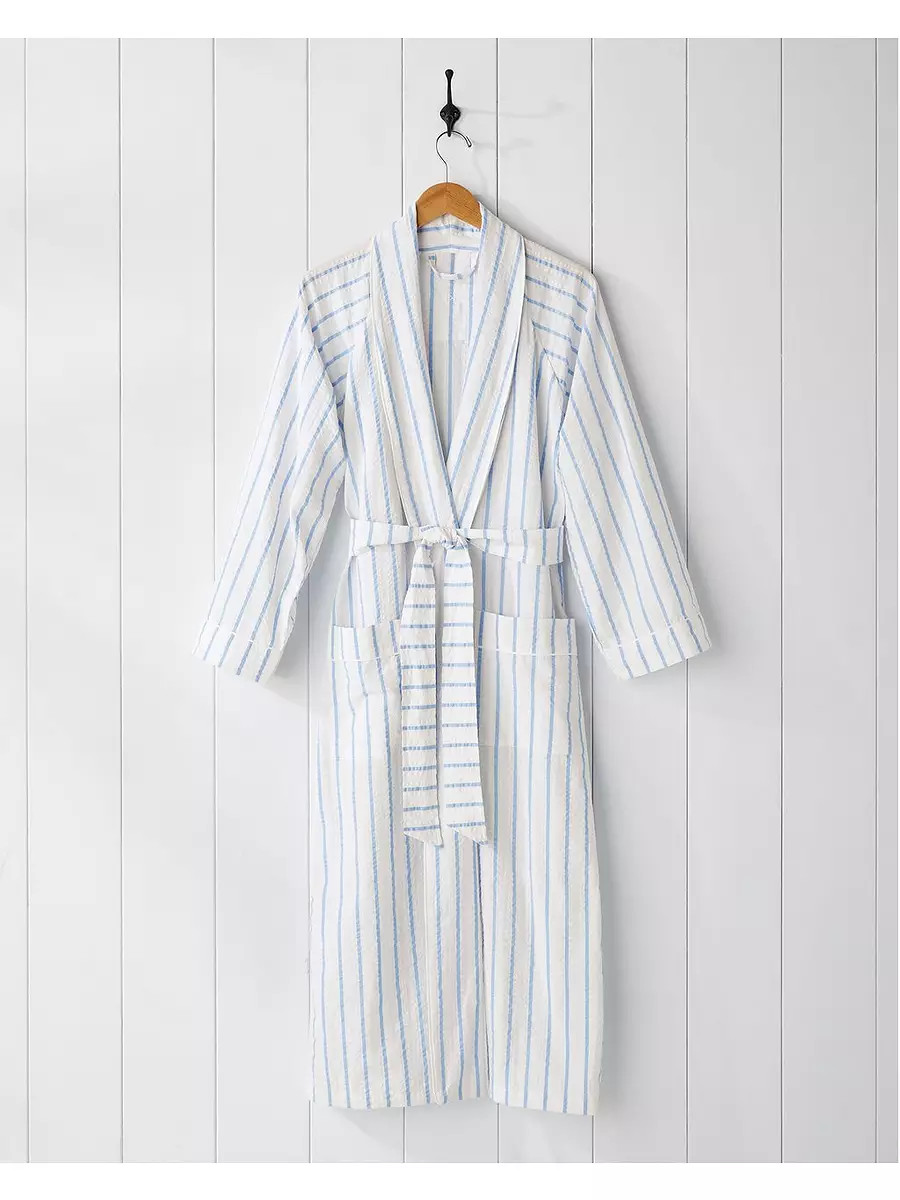 Gramercy Seersucker Robe | Serena and Lily