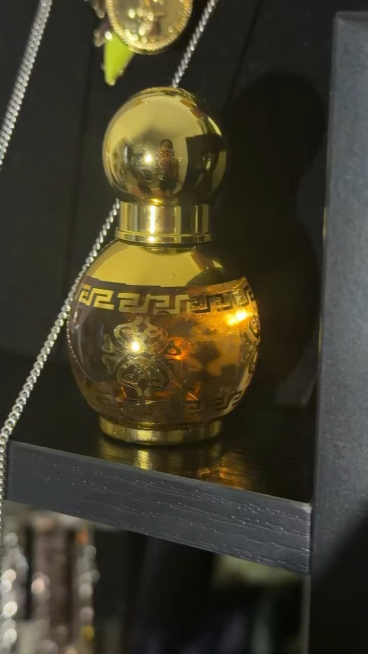 The Best Things Comes in Small Packages 🎁✨ You do NOT have to spend a lot to enjoy the little luxuries in life… 🎁✨
The best things really do come in small packages — and sometimes those small finds make the biggest impact.

From affordable glam to everyday essentials, it’s all about looking and feeling put together without overspending. 💕

✨ Tap in for budget-friendly finds that elevate your everyday lifestyle.
🔗 Shop all my looks + favorites here: https://www.shopltk.com/explore/nothinglikesweet_t

#LTKBeauty #LTKgrwm #LTKselfcare