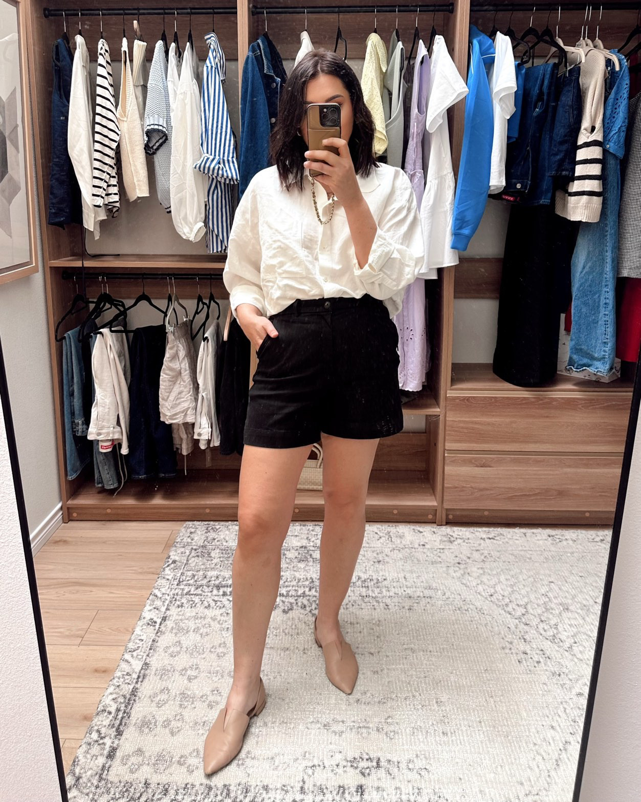 I wantrd to give their chino shorts a shot for summer and I am pleasantly surpirsed with this pair! This is the 5"  pair and I like the lenght / fit. I got the size large after reading reviews, as they do run snug at the waist. I find them to be way cuter in person than on the model. They look kinda 90s mom on vacation online, but in person it’s a nice tailored look. Plus they have compression and it’s actually really comfortable / nice if you have a rounder waist.   

 