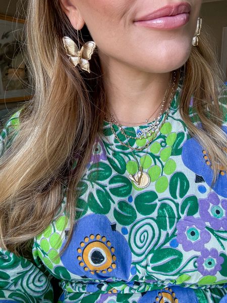 The cutest butterfly earrings— they’re under $50! 

#LTKStyleTip #LTKFindsUnder50