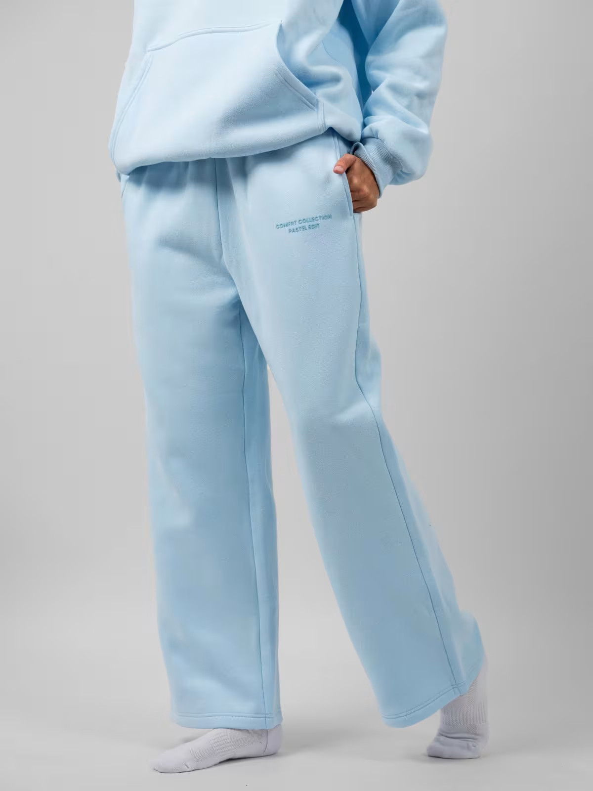 Pastel Straight Leg Sweatpants | Comfrt