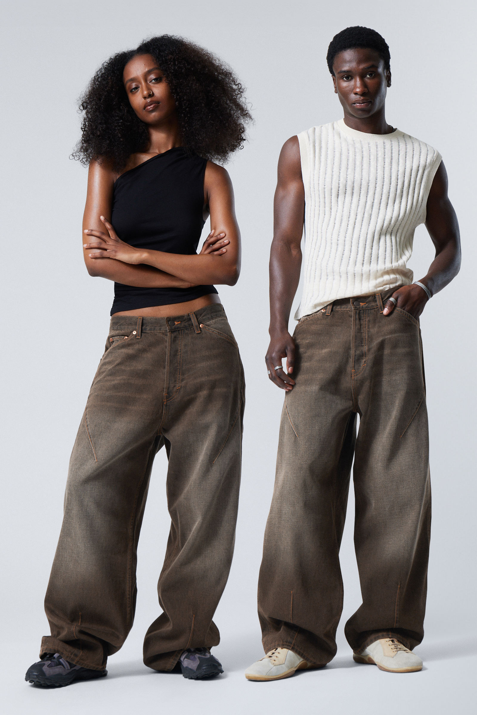 Losvallende baggy Astro jeans | Weekday