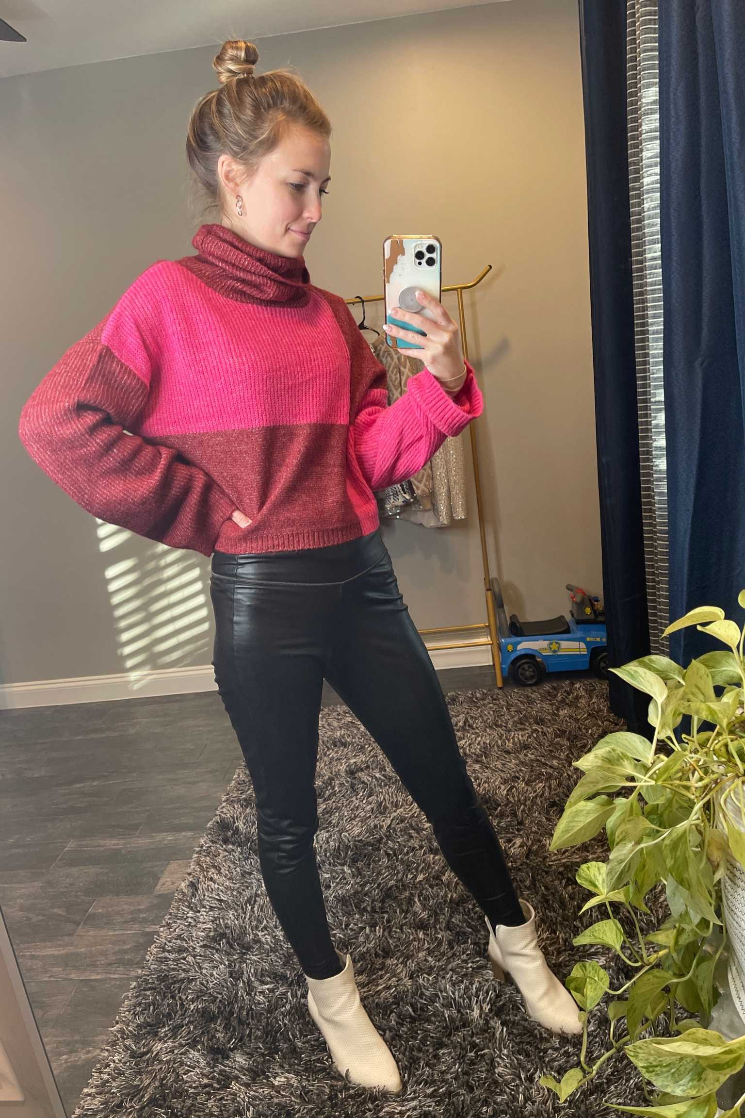 Target Colorblock turtleneck 40% off today! $16 😍
I’m wearing a small

#LTKunder50 #LTKstyletip #LTKfit