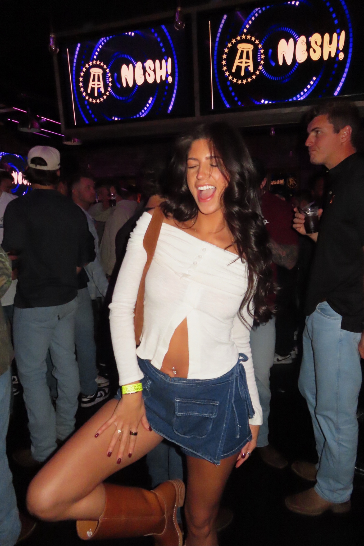 Country girllll 🤠👢😙


#LTKFITS #countrybarfit #ootd #goingouttops #longsleevegoingouttop #thefryeboots

#LTKMostLoved #LTKStyleTip #LTKU