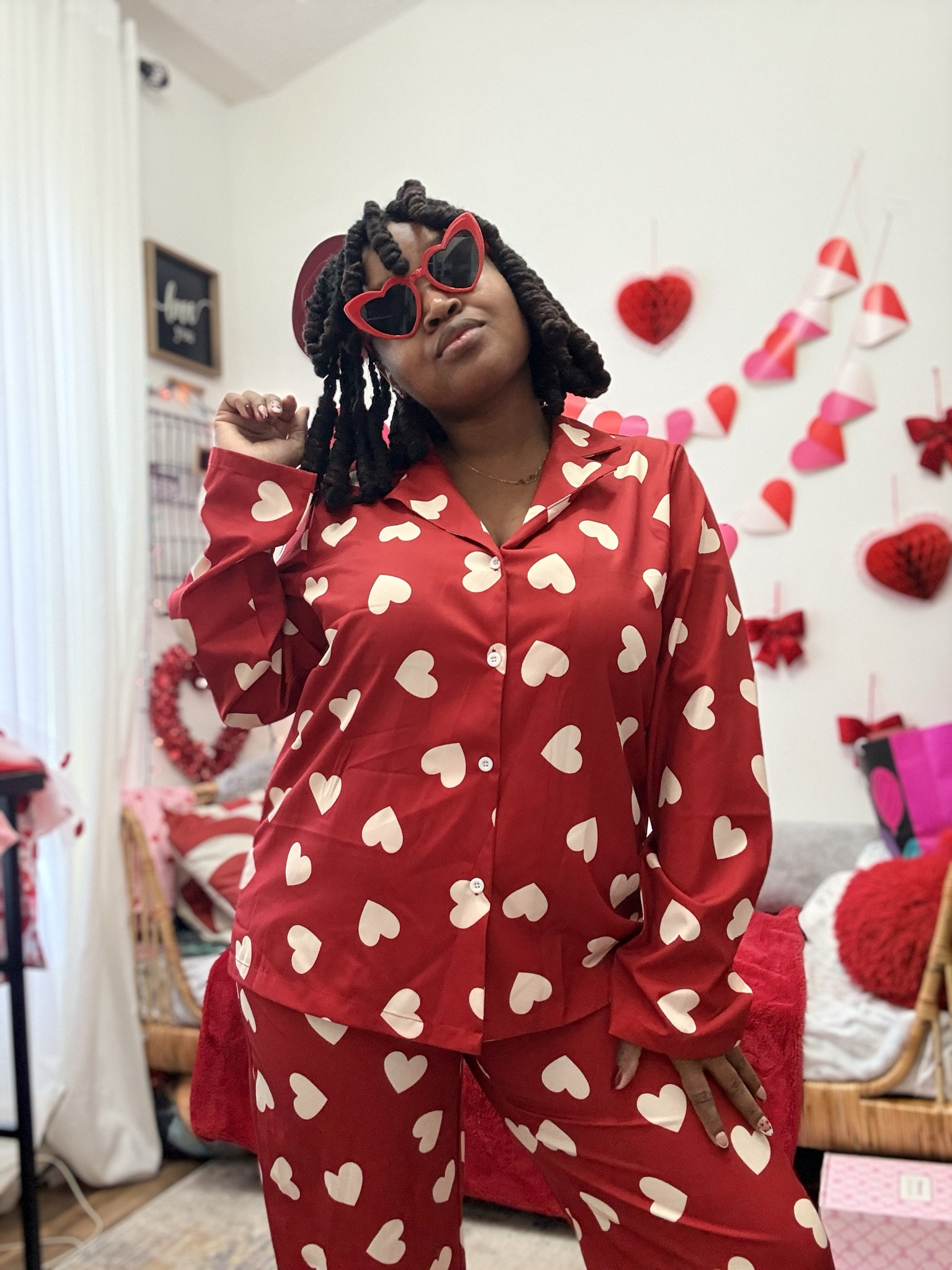 Valentine’s Day pajamas that make staying in feel extra special. Soft fabrics, pretty prints, and cozy sets you’ll want to live in all season long. Perfect for movie nights, self care evenings, or matching moments.
#ValentinesDayPajamas #CozyNights #SleepwearStyle #ValentinesSeason #LTKFinds #LTKStyle #ShoppingWithPriiincesss #AtlantaCreator #AtlantaBlogger #ComfyAndCute

#LTKdayinmylife #LTKselfcare #LTKValentine