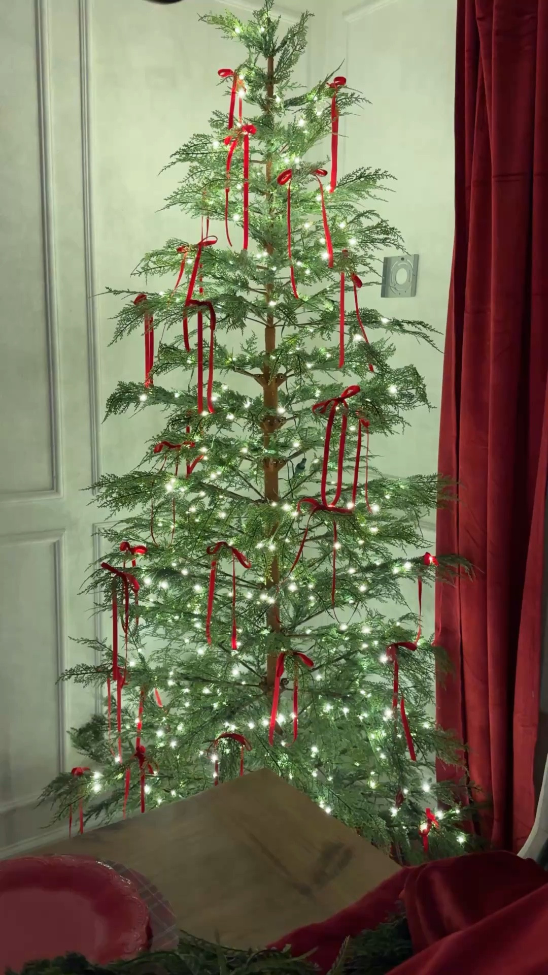 Obsessed with this tree!! High sell out risk! Sold out QUICK last year! 

#LTKMidsize #LTKSeasonal #LTKHome