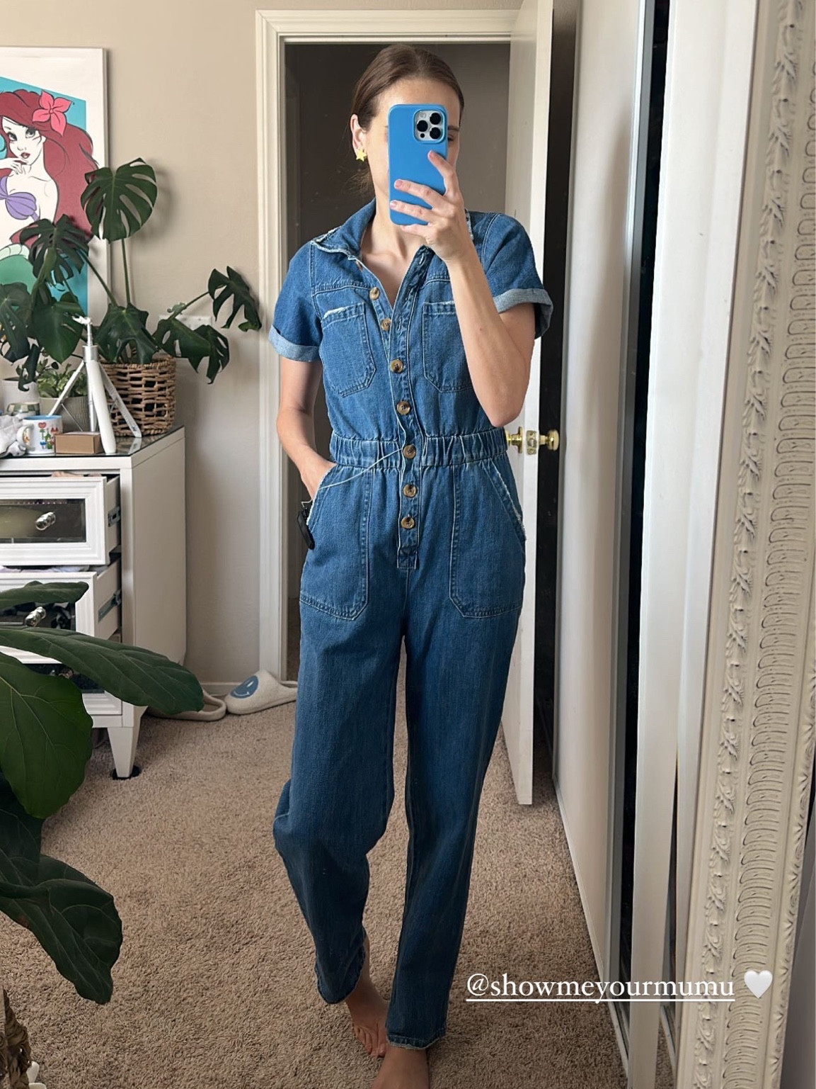Wearing a medium. Also have the shorts version in two colors - also medium  