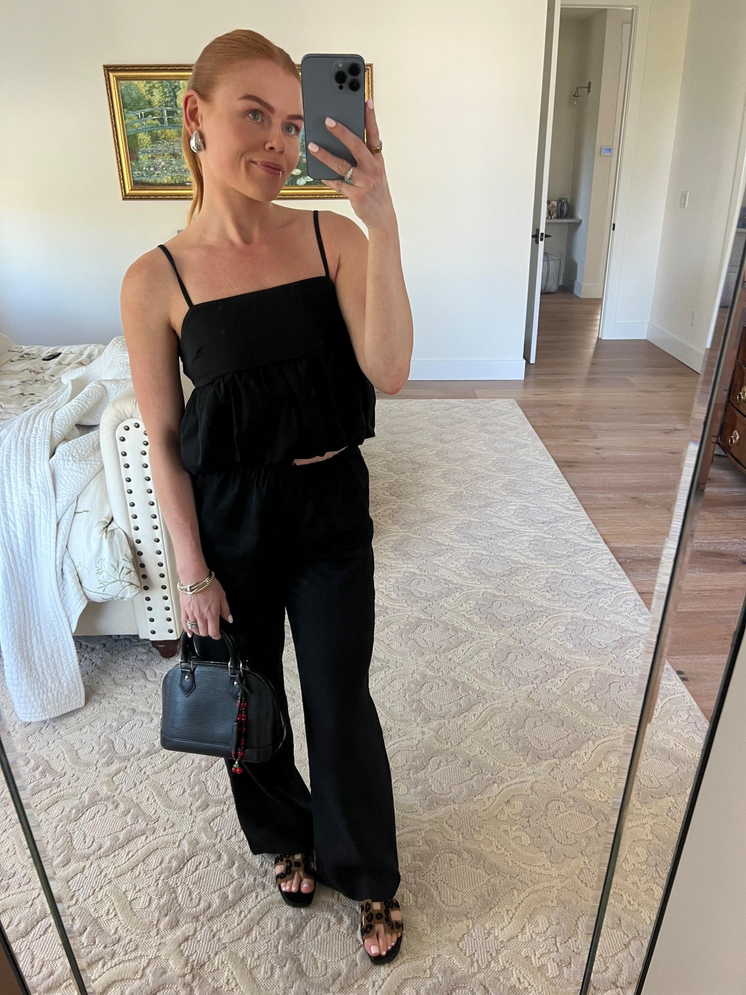 Loving this little bubble top and it’s $20..!!

#LTKFindsUnder50 #LTKSeasonal