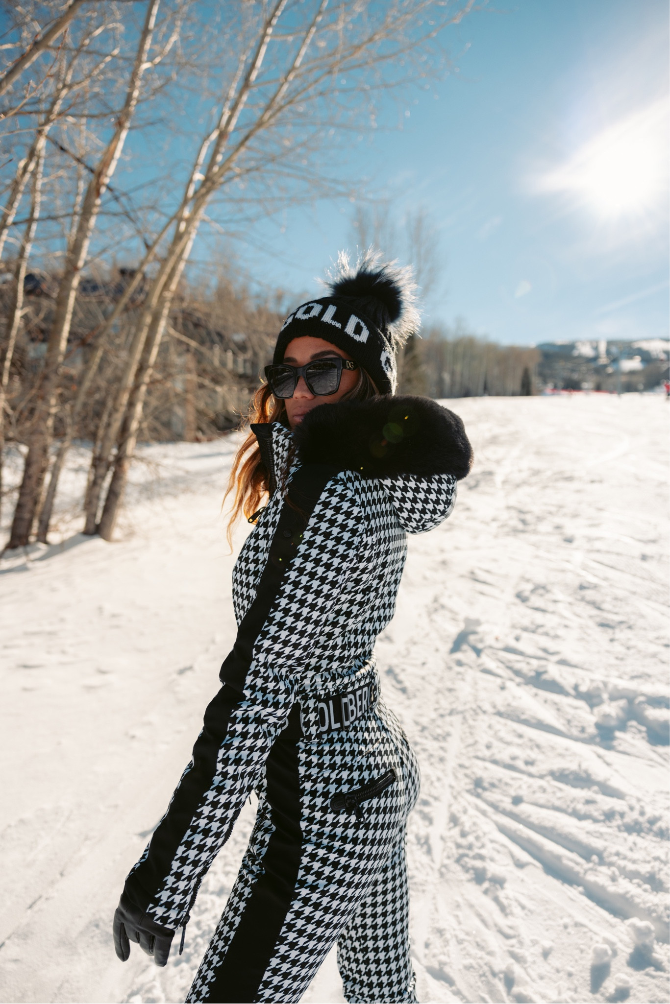 luxury ski look 🎿 

wearing the “France Jumpsuit Faux Fur black/white” 