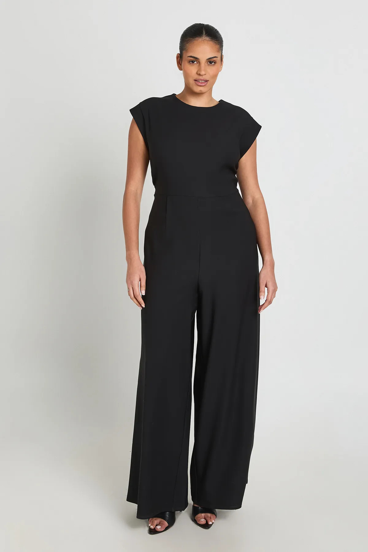 Plus Ruched Waist Wide Leg Jumpsuit | boohoo (US & Canada)