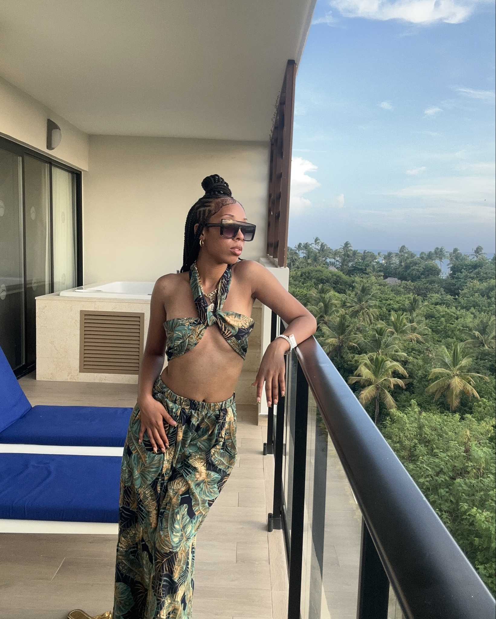 📍Punta Cana, DR🇩🇴

I just recently visited the DR for my 21st Solo Birthday Trip! This view from my room, this view, + this outfit! The vibes are unmatched! 🌴

The shades are from fashion nova! Everything else is linked! 

#LTKTravel #LTKSaleAlert #LTKBeauty