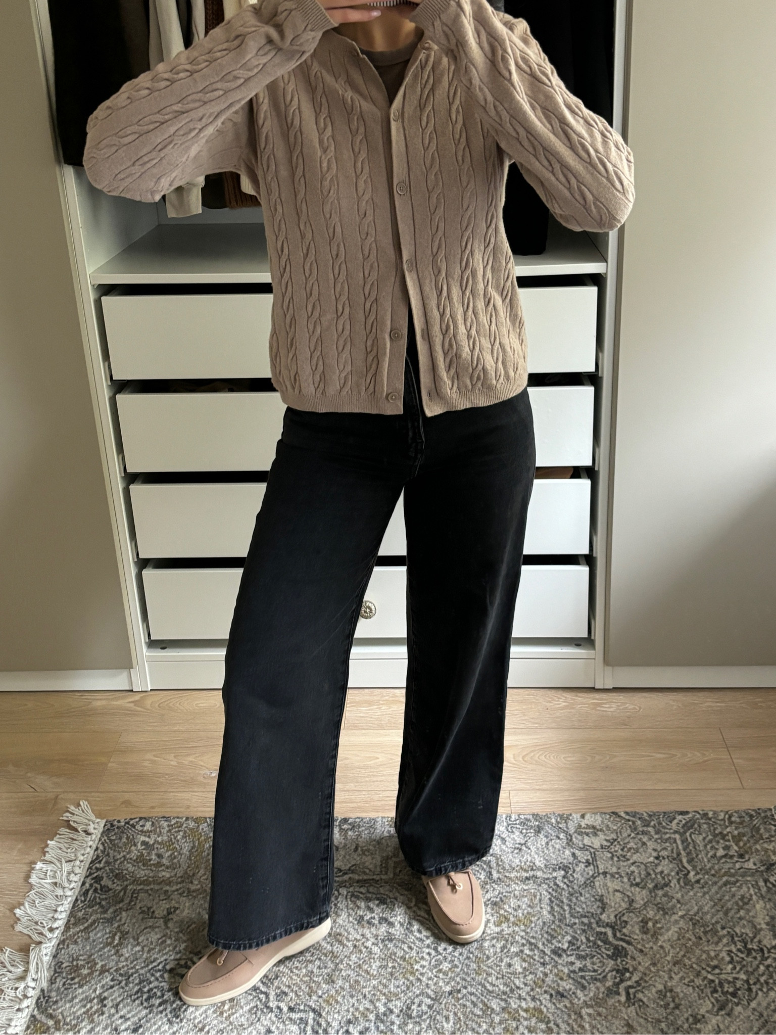 cosy ootd, cable knit cardi, thin knit cardi, uniqlo, beige cardi, wide leg jeans, petite jeans, loro piana dupes, loafers, beige loafers, suede loafers, pegasus loafers, debenhams, taupe loafers, black jeans, new look

#LTKSeasonal #LTKfindsunder50 #LTKstyletip