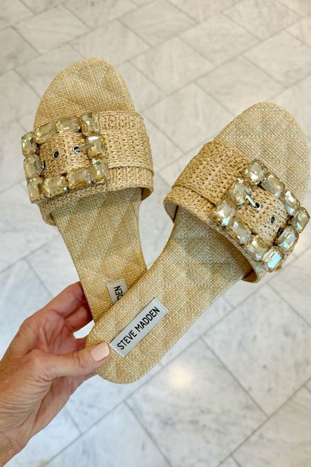 Love these new sandals for summer! Fit is TTS 

#LTKfindsunder100 #LTKstyletip #LTKshoecrush
