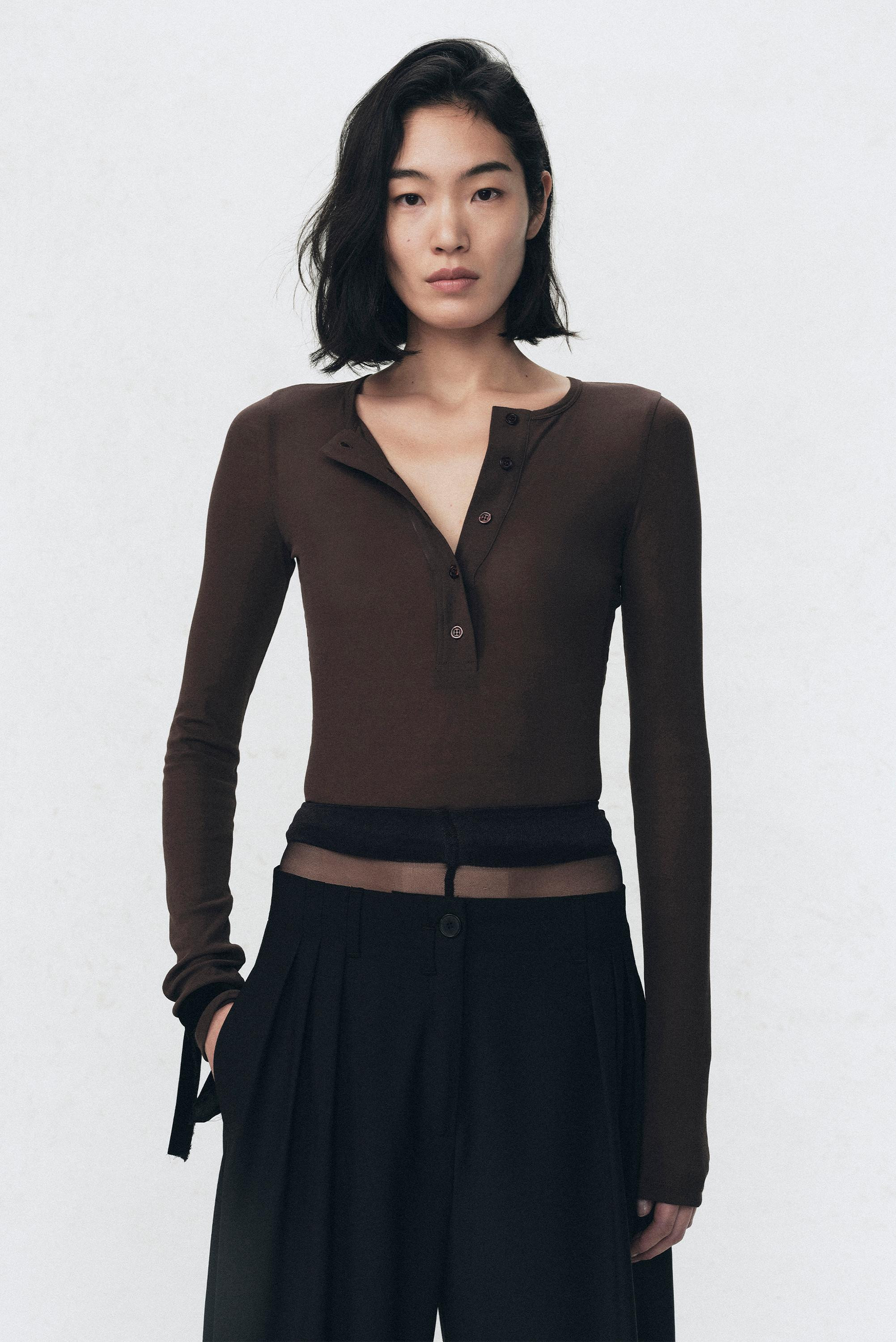 SOSHIOTSUKI X ZARA HENLEY COLLAR T-SHIRT | Zara UK