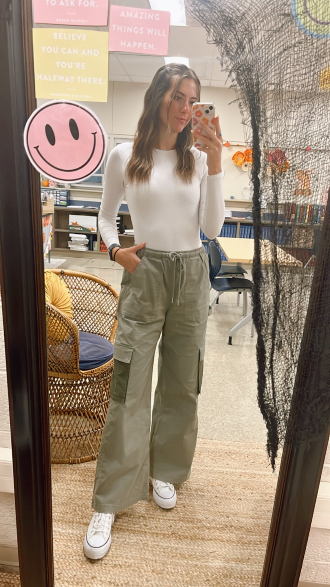 Abercrombie has the best cargo pants. Linked some of my faves here!

#LTKstyletip #LTKSeasonal #LTKfindsunder100
