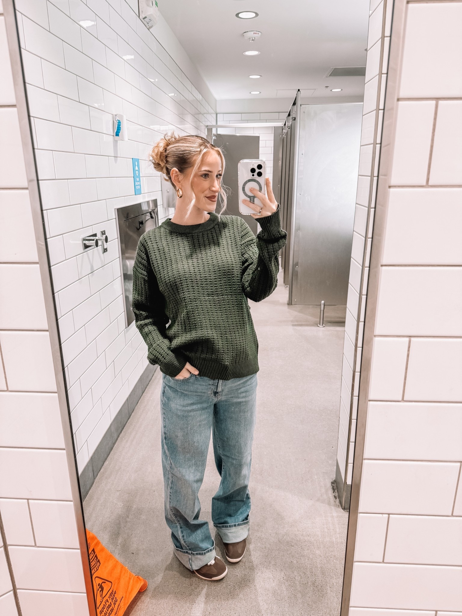 The cutest fall fit🤩💚🍂

#LTKSeasonal #LTKStyleTip #LTKFindsUnder50