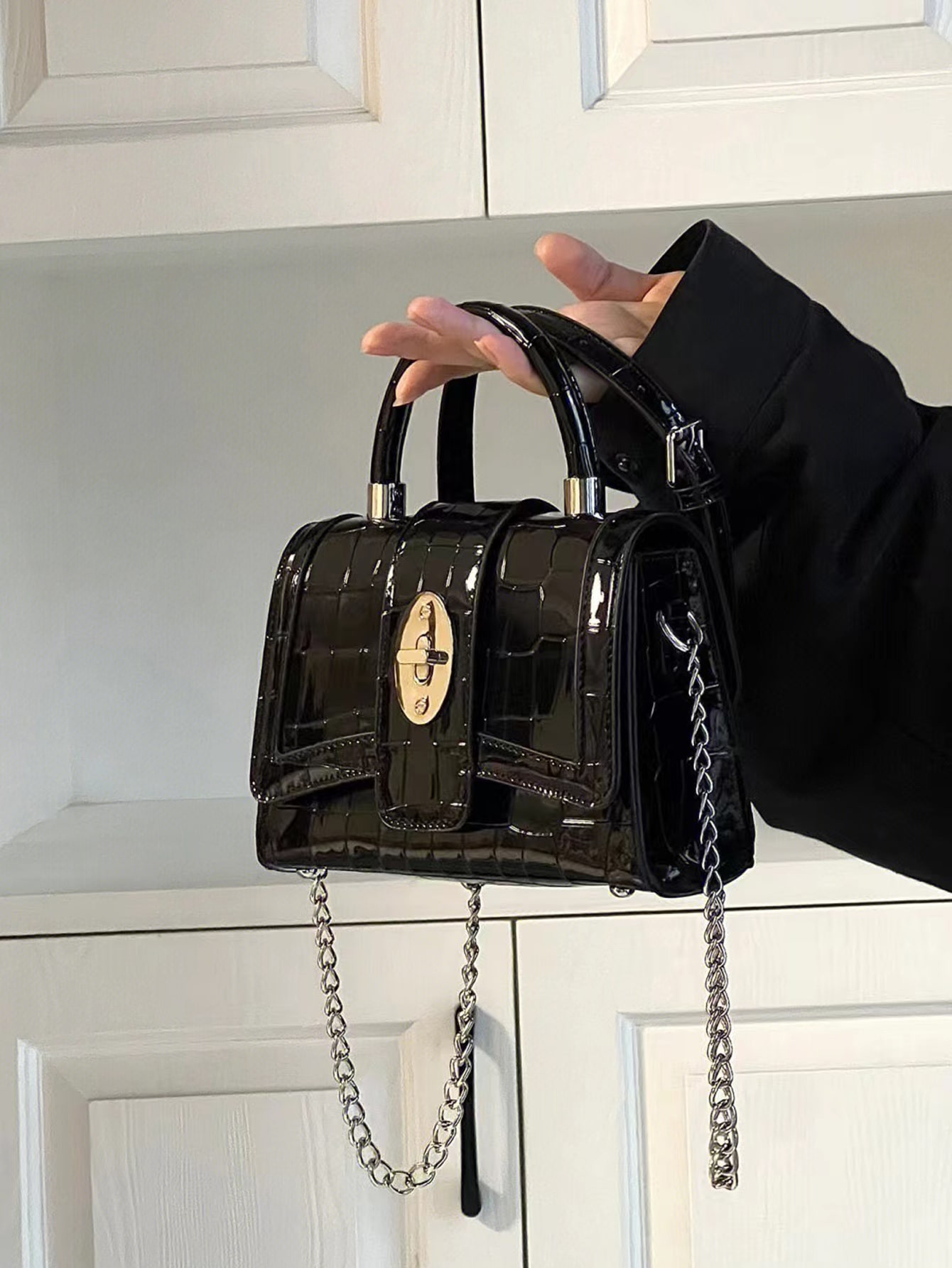 Crocodile Embossed Twist Lock Flap Chain Square Bag,Trendy Business Casual Bag For Women, Pefect ... | SHEIN