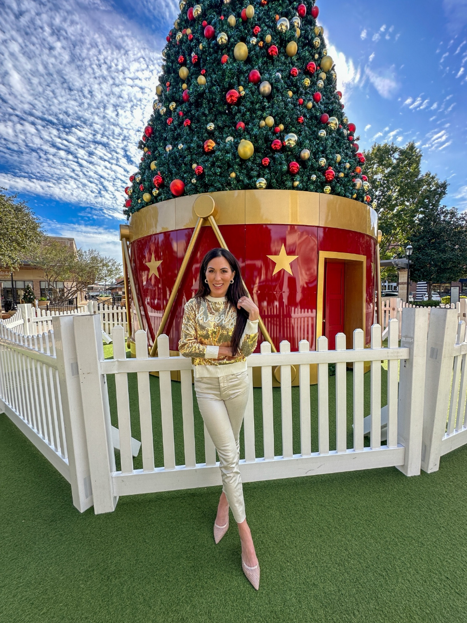 Cheers! This sparkly holiday look just makes me happy  

#LTKHoliday #LTKstyletip #LTKover40