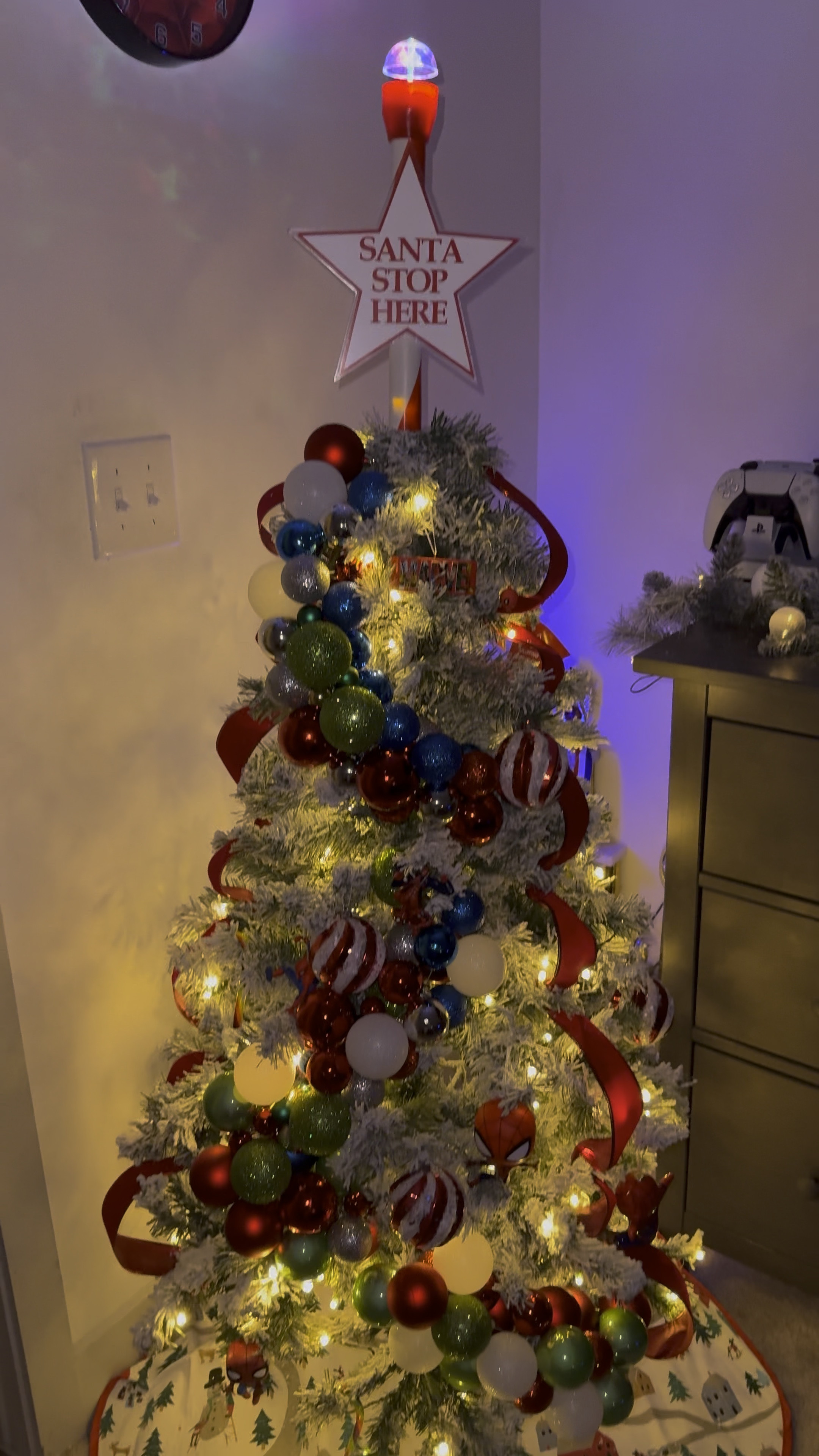 Amir’s 2024 Christmas tree

#LTKKids #LTKHoliday #LTKSeasonal