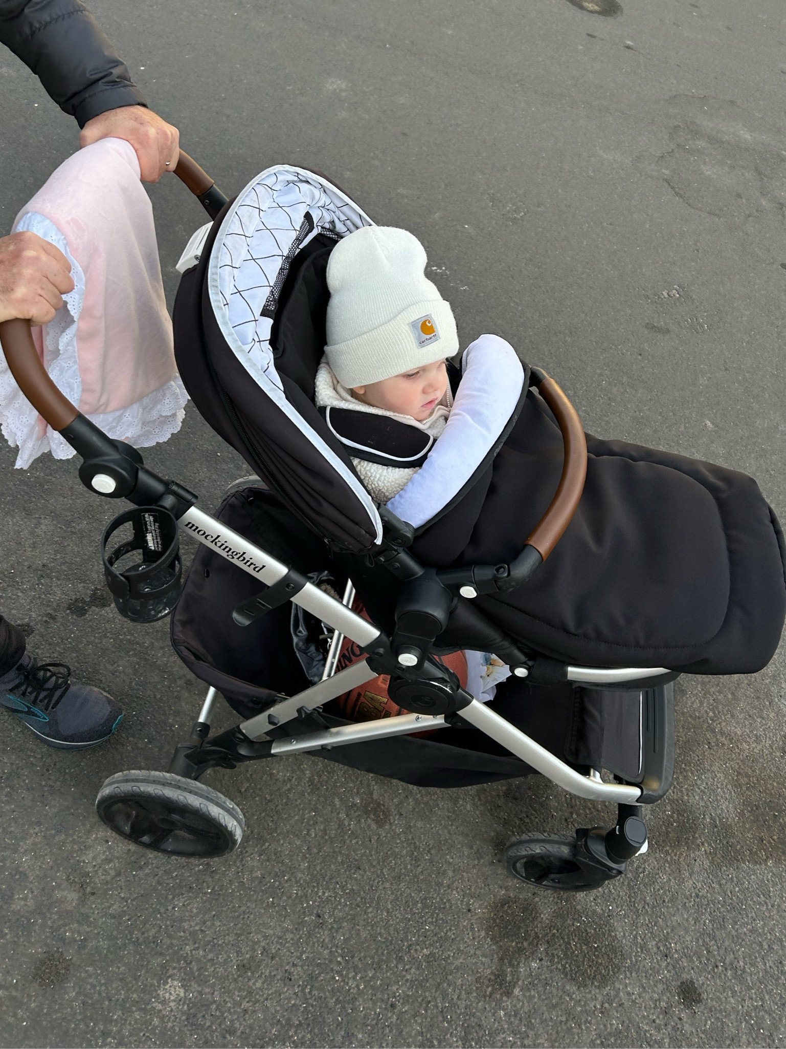 This footmuff made by Mockingbird is the BEST! Keeps Harper SO warm on our cold (freezing) winter walks ❄️