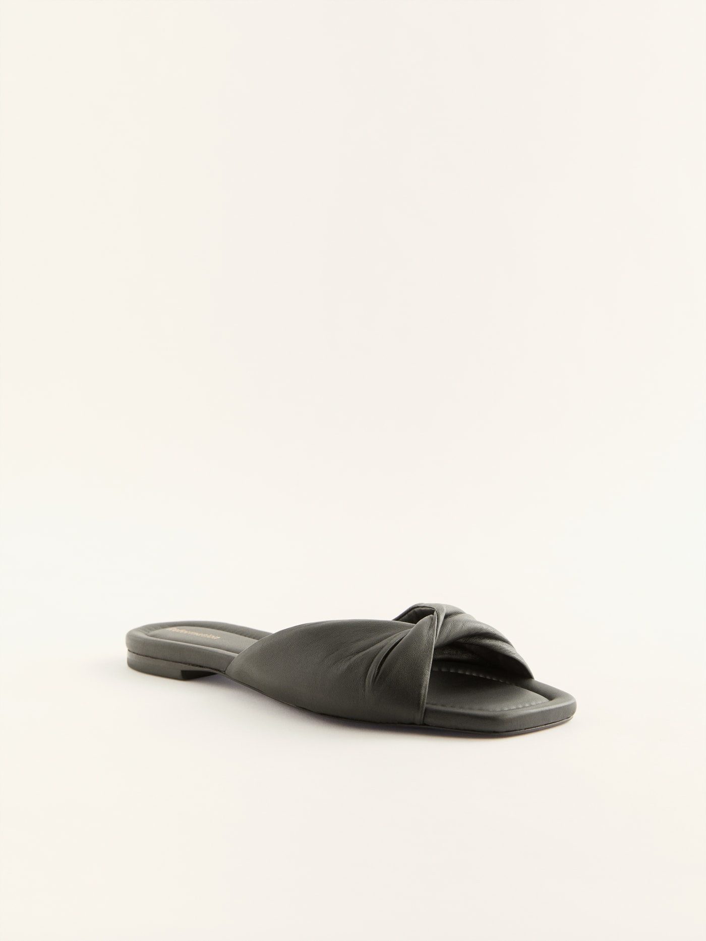Mikki Twist Flat Sandal | Reformation (Global)