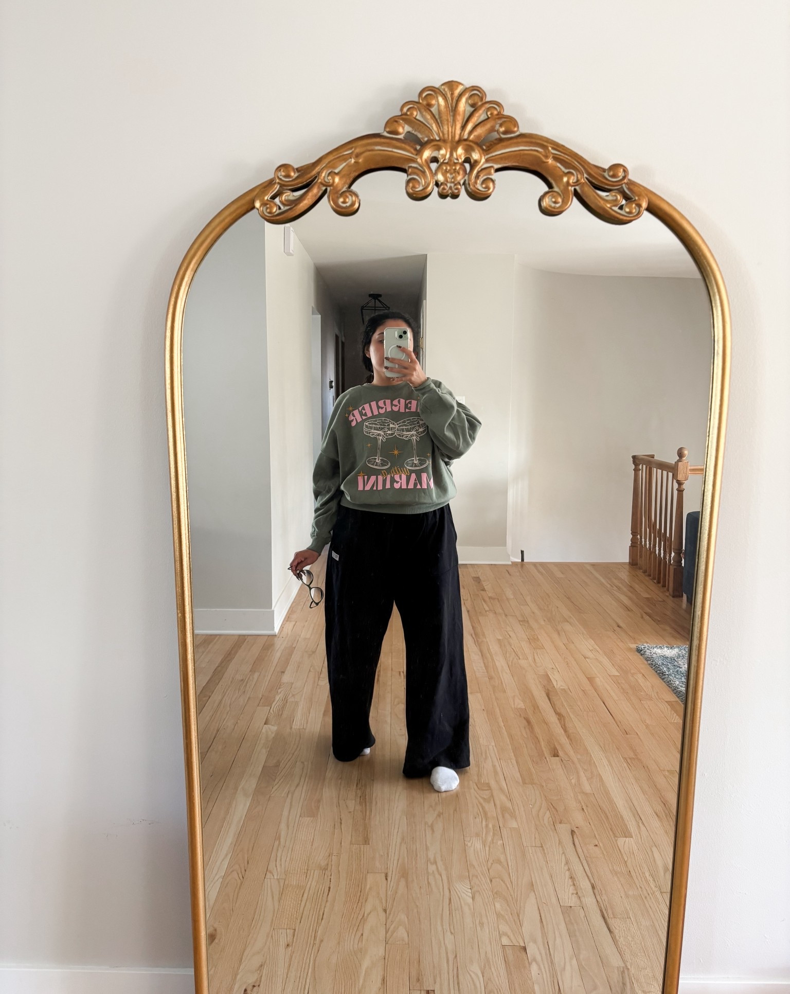 Comfy Christmas sweatshirts
- Target sweatshirts 
- women sweatshirts 
- Christmas sweaters
#target #christmassweaters

#LTKHoliday #LTKFindsUnder50 #LTKSeasonal