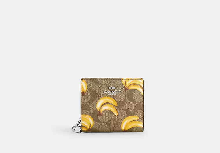 Snap Wallet In Signature Canvas With Banana Print | Coach Outlet US