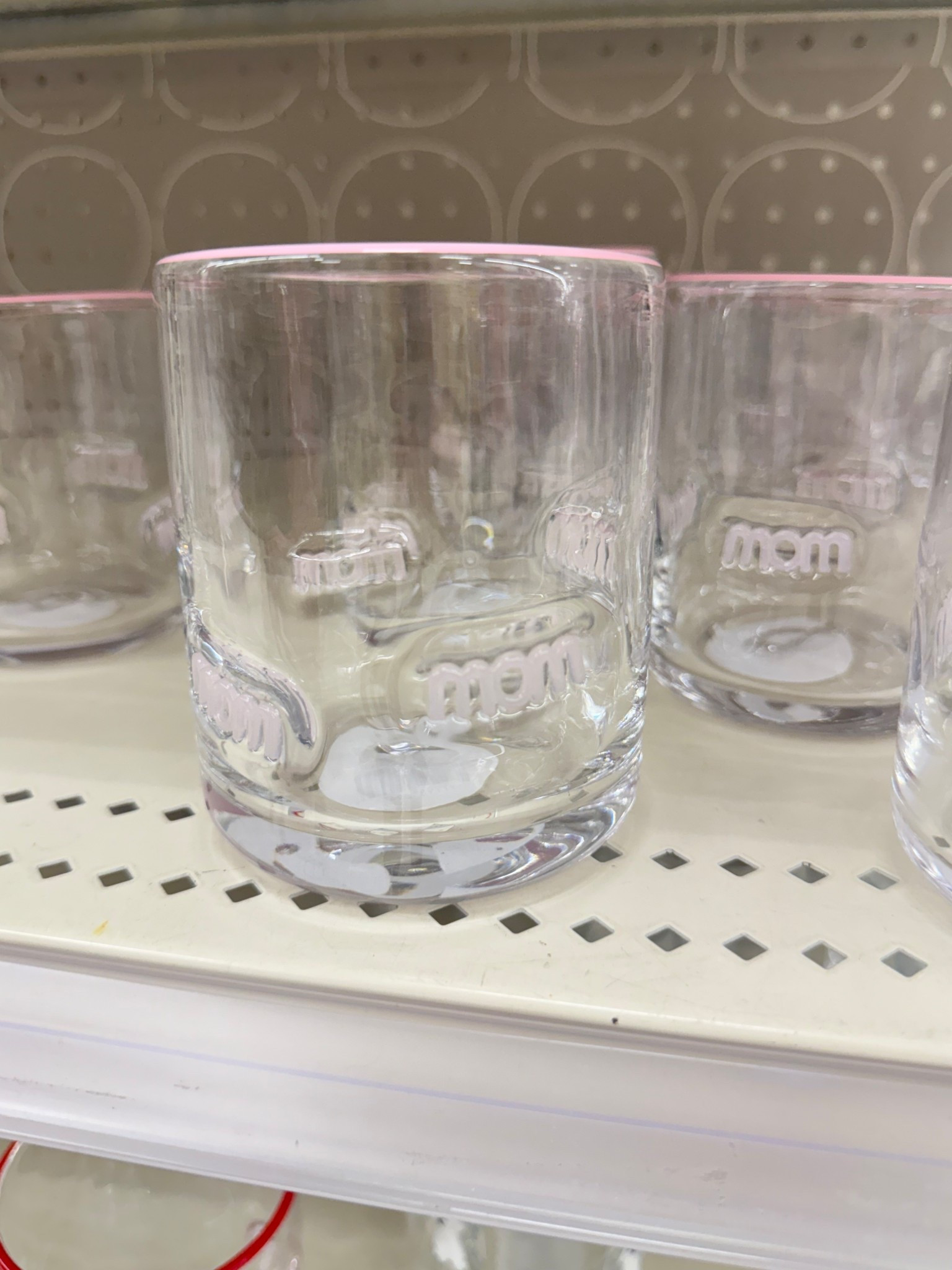 “Mom” icon glasses 

#LTKHome