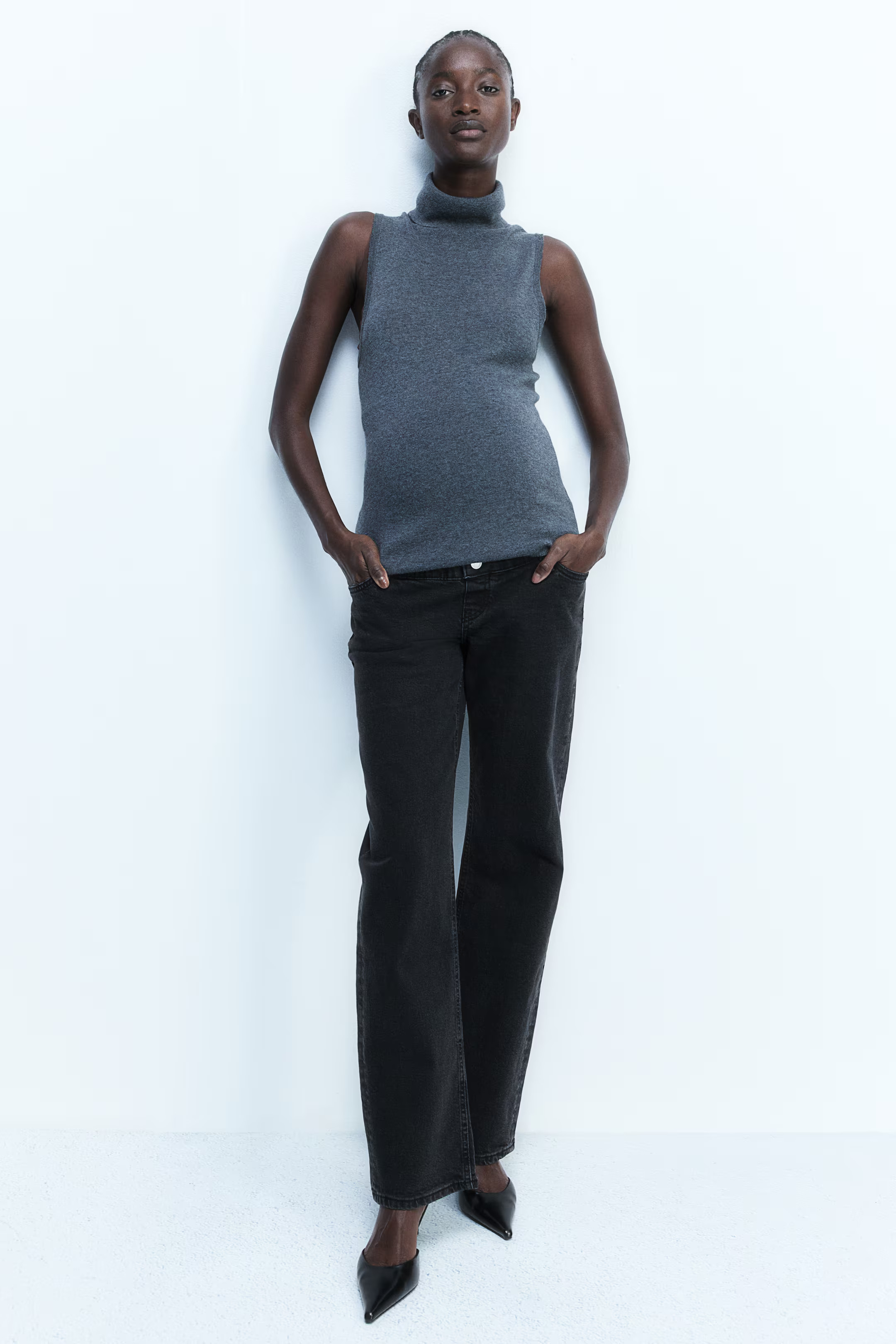 MAMA Straight jeans | H&M (UK, MY, IN, SG, PH, TW, HK)