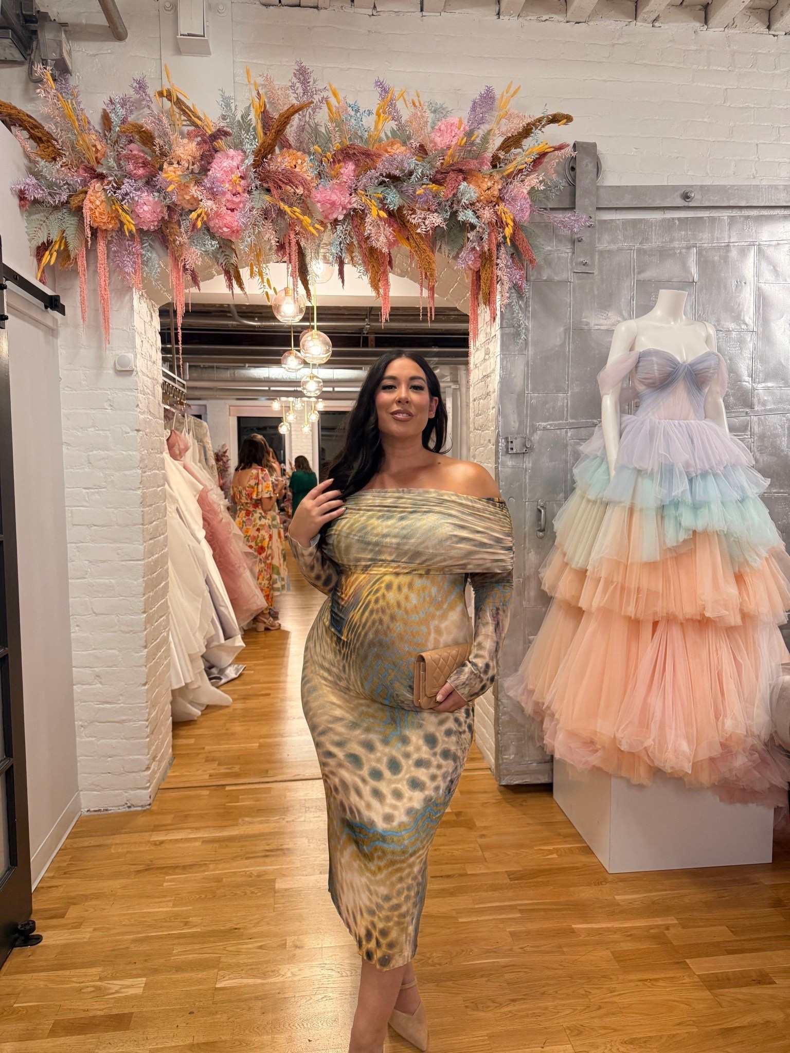 Bump friendly dress, size XL!

Baby shower dress, off the shoulder dress, pregnancy dress, bump friendly outfit, midsize dress, midsize style

#LTKMidsize #LTKBump #LTKootd