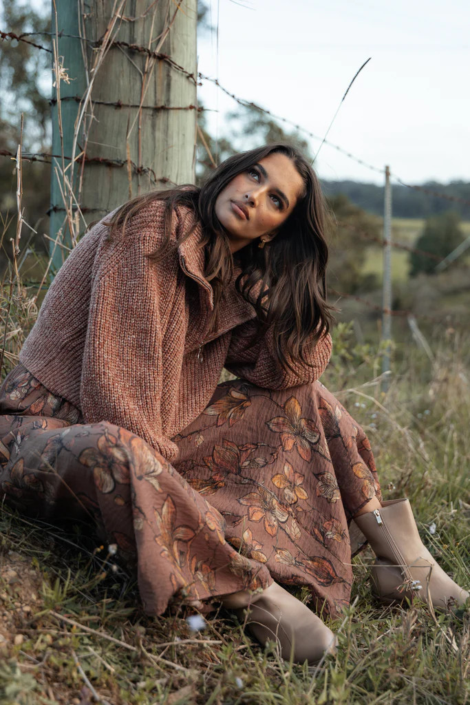 Hallow Collar Quarter Zip Sweater - Brown | Petal & Pup (US)