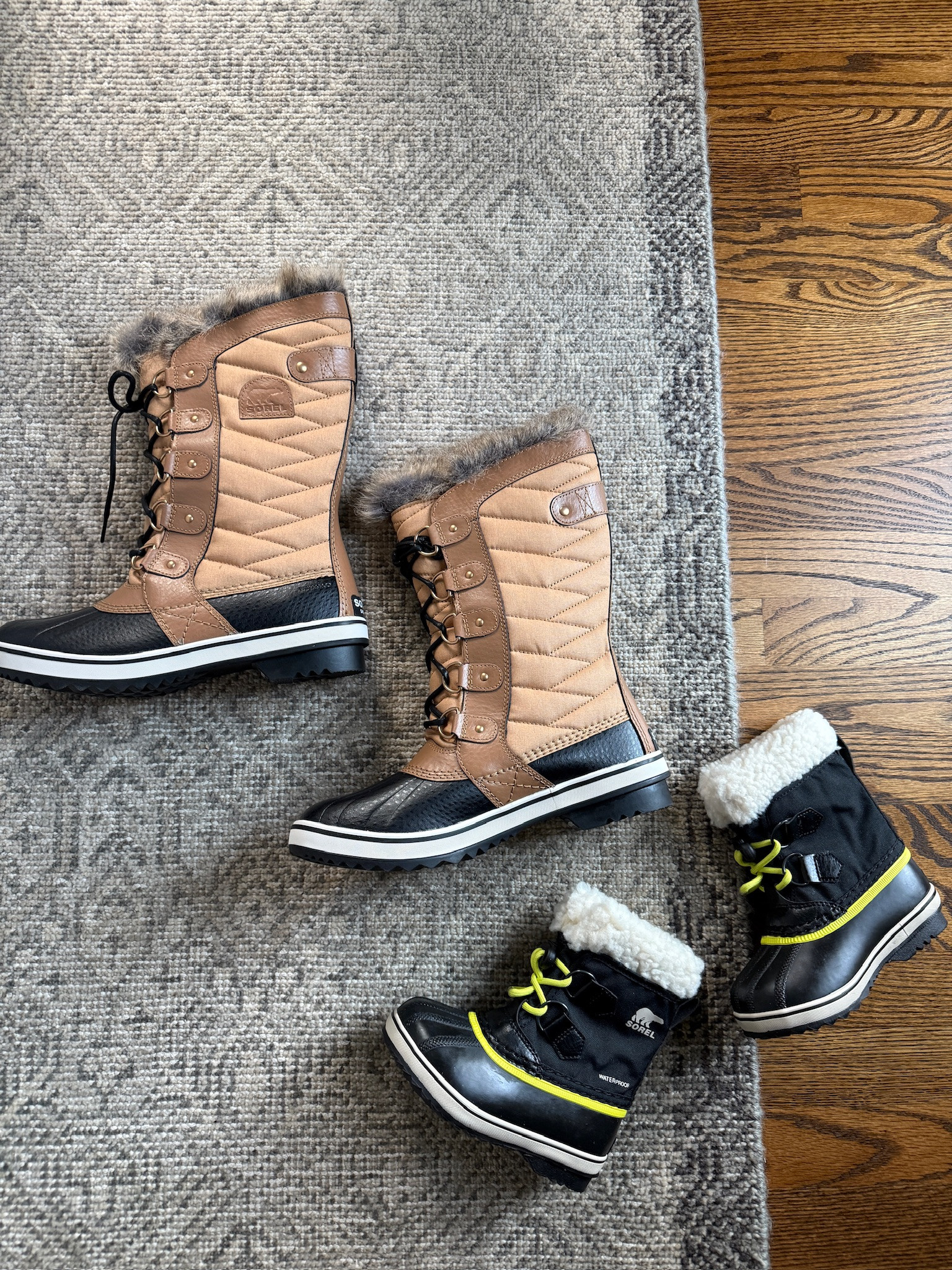 Womens & kids winter boots from Nordstrom Rack!

waterproof boots, tofino, tofino boots, fur lined boots, wide calf winter boots, nordstrom rack, nordstrom rack sale, sale, sale finds, sale alert, Grace White 

 

#LTKStyleTip #LTKShoeCrush #LTKKids