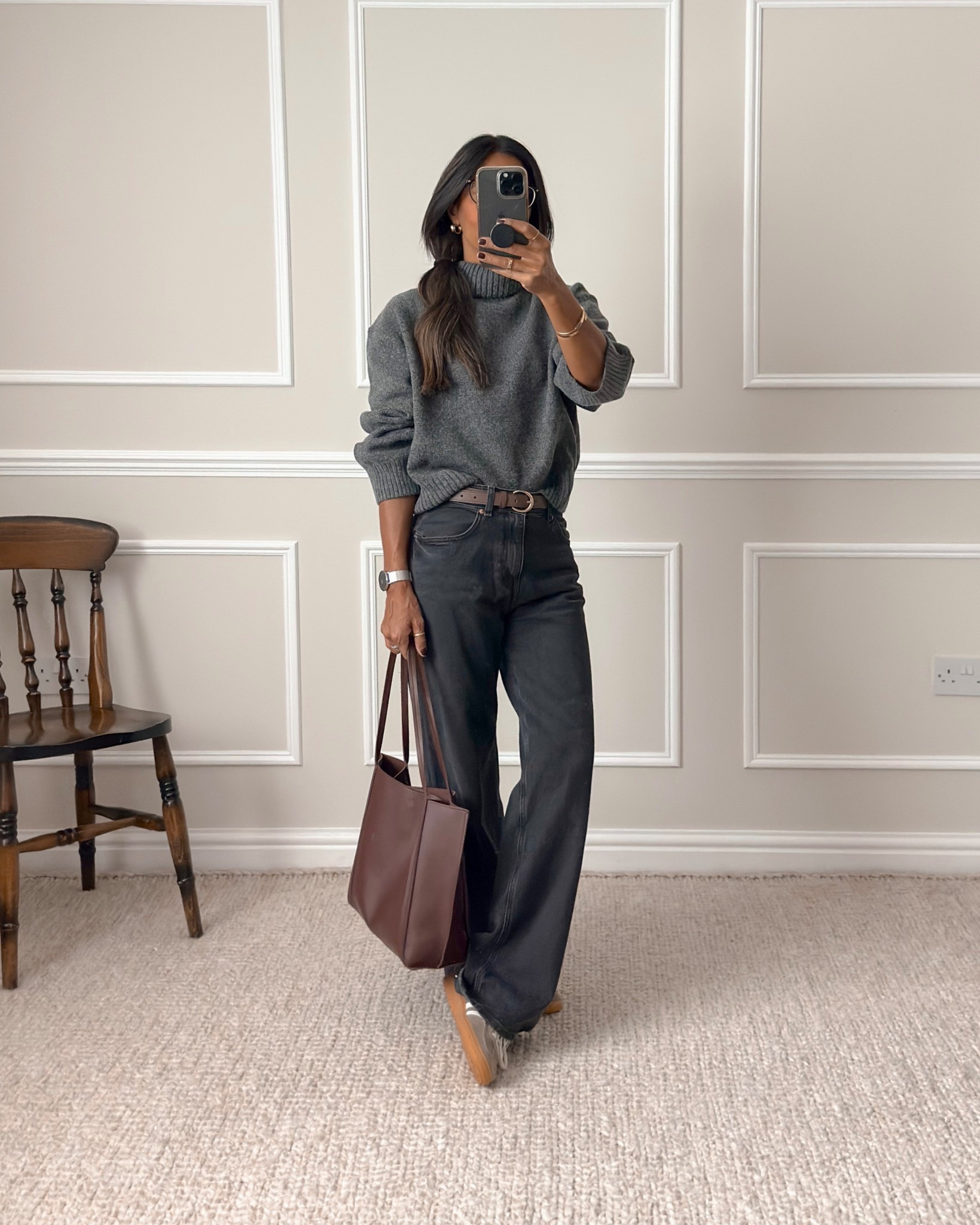 Jumper - mine is old but I think I’ve found a similar piece for you from Uniqlo that I’m linking
Jeans - recommend sizing up as these are quite snug. I’m usually a UK size but wearing size 10

#LTKuk #LTKjeans