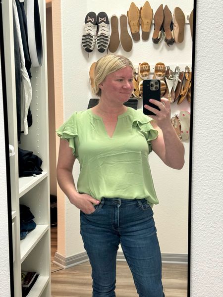 Spring green flutter sleeve top

#LTKmidsize #LTKfindsunder100 #LTKstyletip