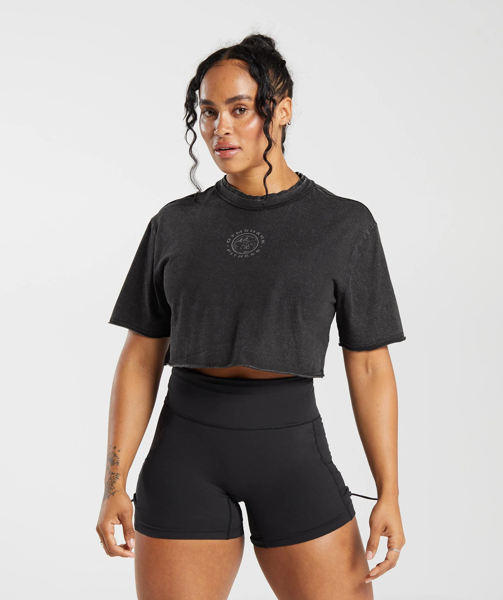 Legacy Washed Crop Top Black/Acid Wash Small Ball | Gymshark US