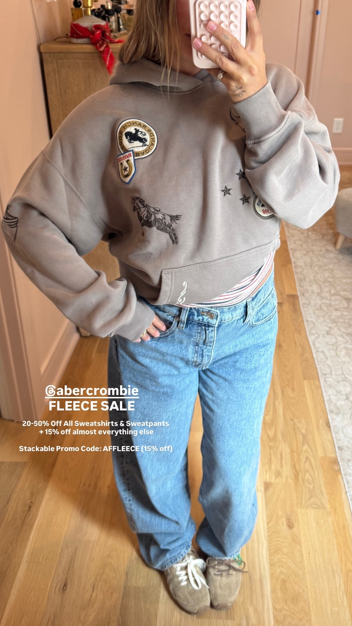 @abercrombie fleece sale! Mens hoodie is size small, so many cute styles 