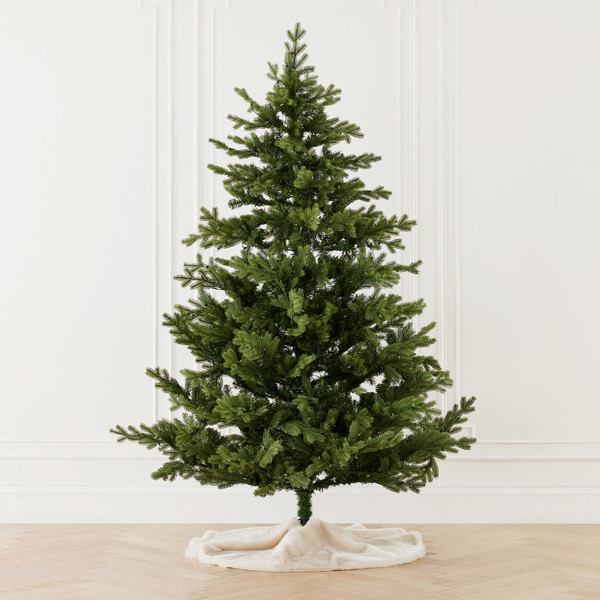 Pre-Lit Green Tree 7'5" | Z Gallerie