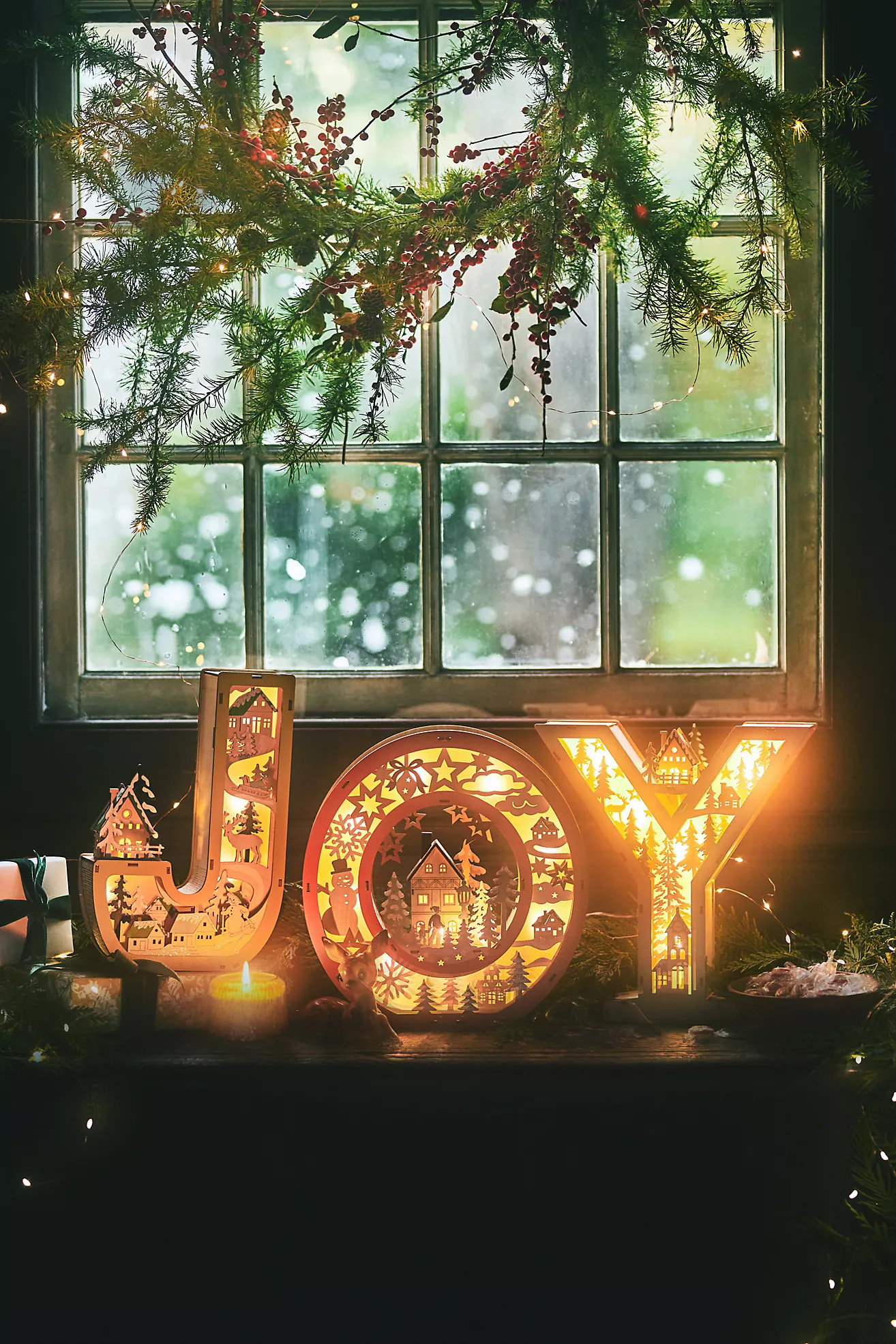 Wonderland Scene Monogram | Anthropologie (US)