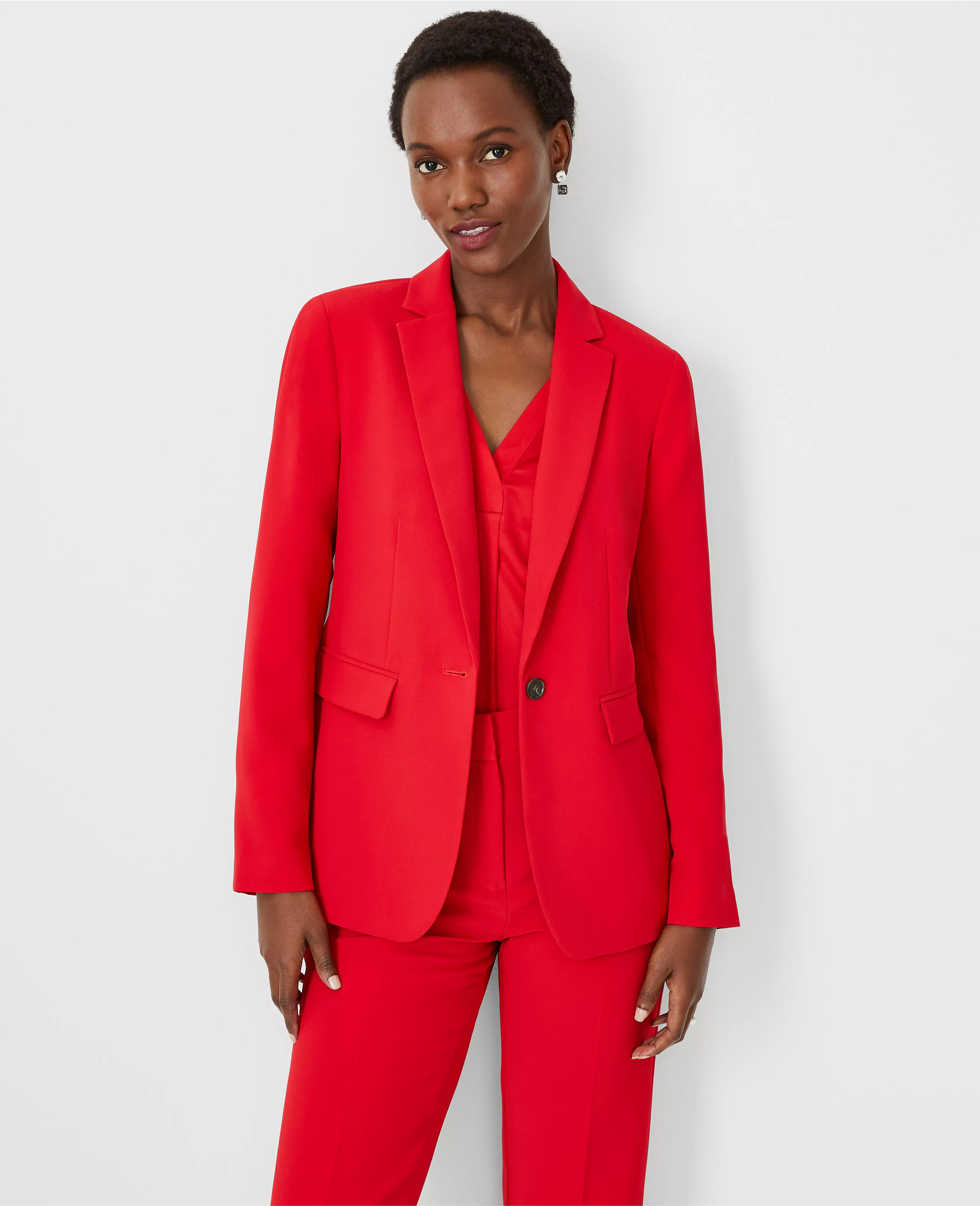 The Petite Long Fitted Notched One Button Blazer in Fluid Crepe | Ann Taylor (US)