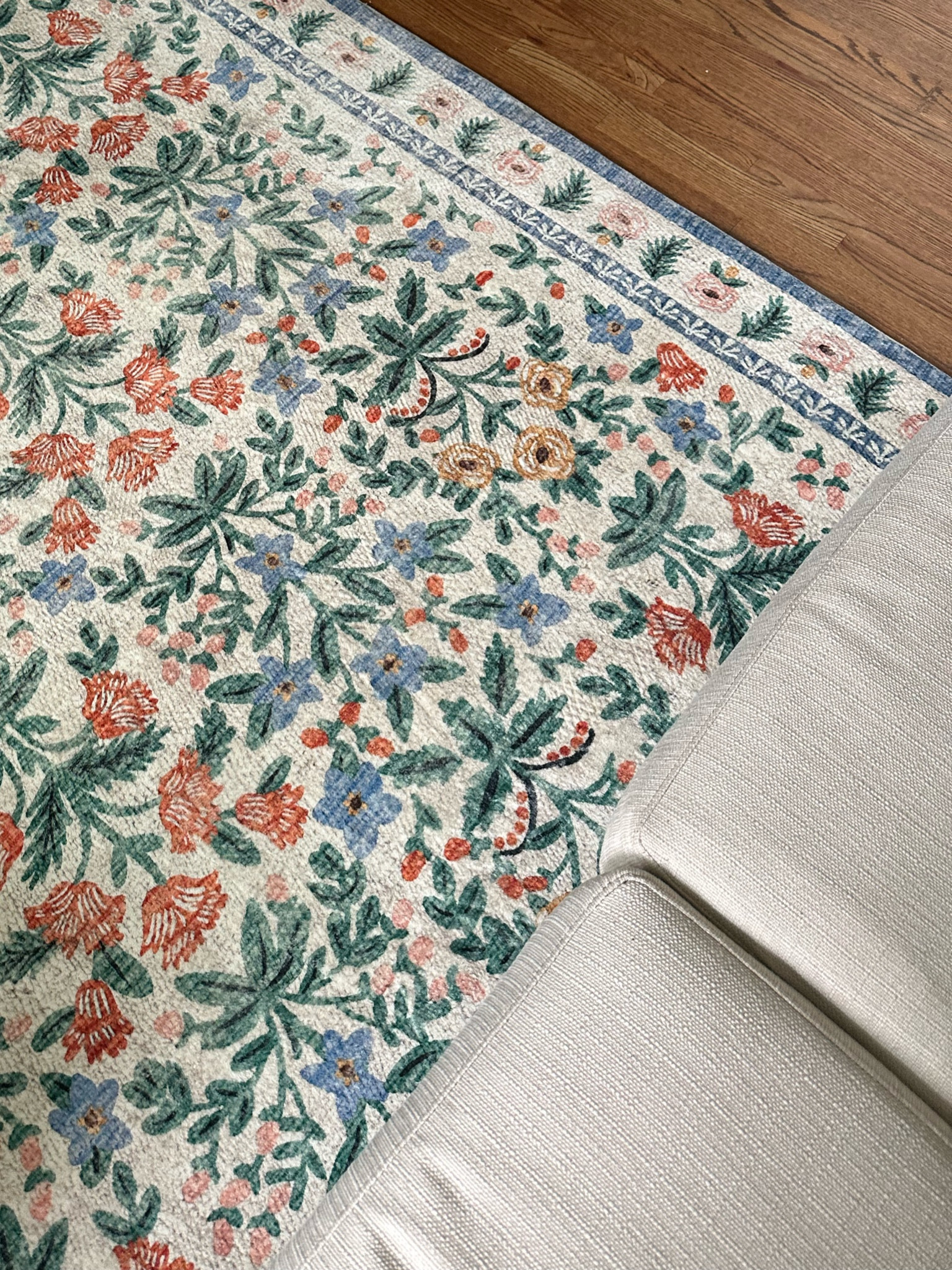 rug on sale!! 

wayfair, sale, rugs, living room, under $300, grandmillenial, best finds, wayfair sale, home decor, home style, sweetsavingsandthings

#LTKfamily #LTKstyletip #LTKhome