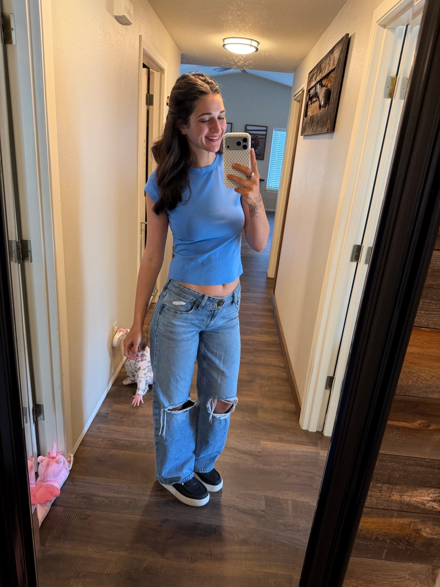Outfit for a day running errands! 

#LTKmomlife #LTKootd #LTKdayinmylife